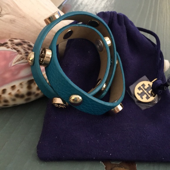 🔥FLASH SALE🔥 NWT💯% Auth Tory Burch Leather wrap Bracelet - Picture 2 of 6